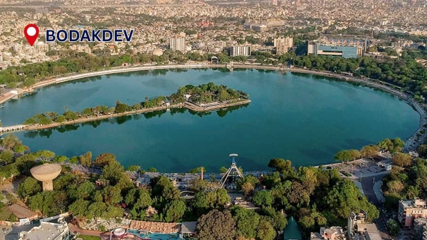 Bodakdev residential area in Ahmedabad