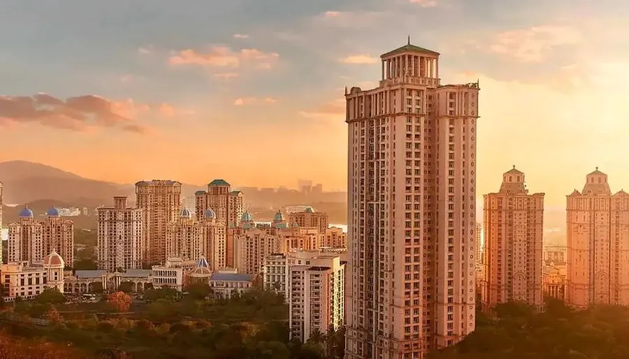 Hiranandani Empress Hill sky-deck amenities