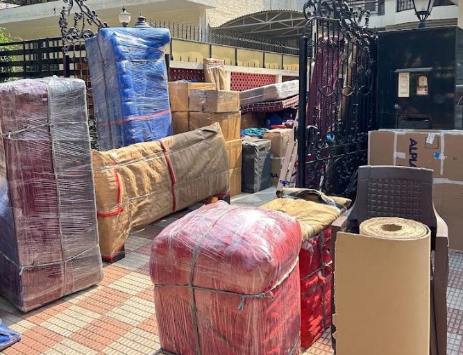 Local house shifting in Alkapuri