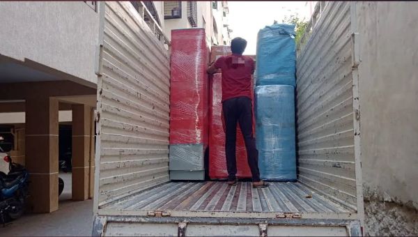 Safe loading and unloading