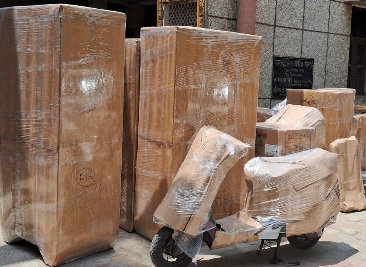 Local house shifting in New Malakpet