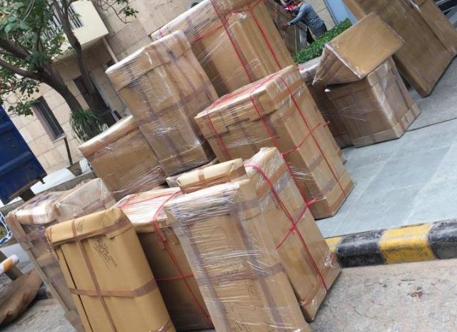 Local house shifting in Okhla