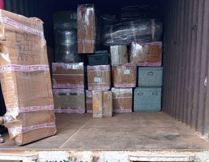 Safe loading and unloading