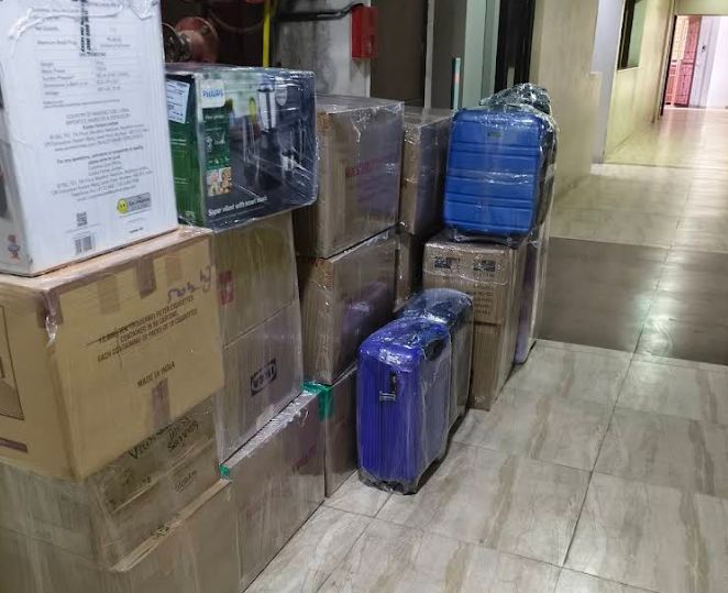 Unpacking services