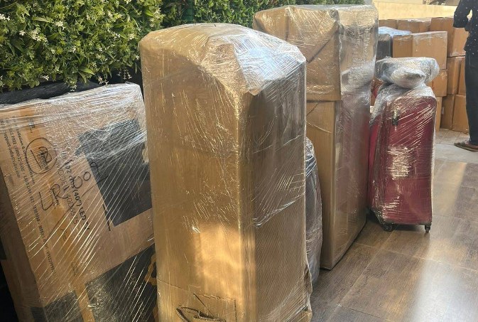 Unpacking services