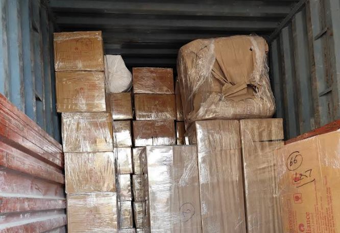 Safe loading and unloading