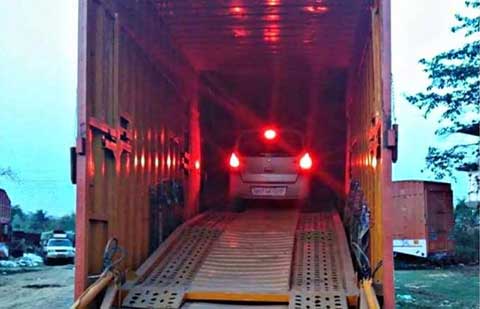 ESSRBEE-Packers-Movers-India-Pvt-Ltd-Car-Transport.jpg