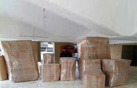 Golden-Cargo-Packers-Movers-Moving.jpg