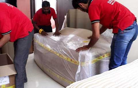 Kuber-Logistics-Movers-Packers-Hyderabad-Packing01.jpg