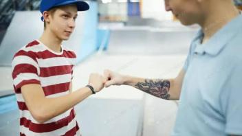 How to Maintain Friendships After Moving
