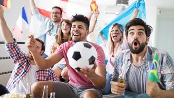 Interacting with new neighbors