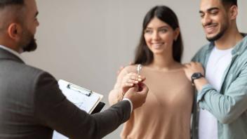 Questions To Ask A Real Estate Agent Before Buying A New House