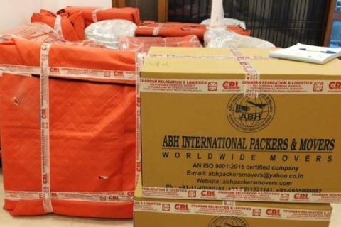 ABH-international-packers-and-movers-packing
