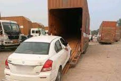 Aayan-packers-and-movers-car-relocation