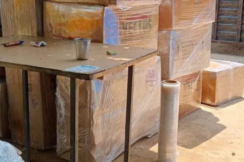 Aayush-packers-and-movers-packing