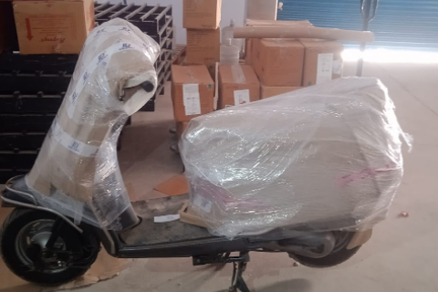 Action-packers-and-movers-bike-relocation