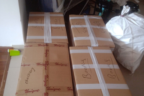 Action-packers-and-movers-packing