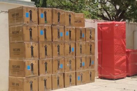 Adhayan-packers-and-movers-packing-1