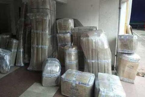 Ado Logistics Packers Vadodara Movers Unloading