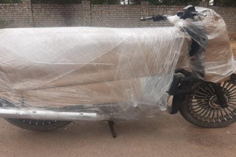 Advantage-packers-and-movers-bike-relocation