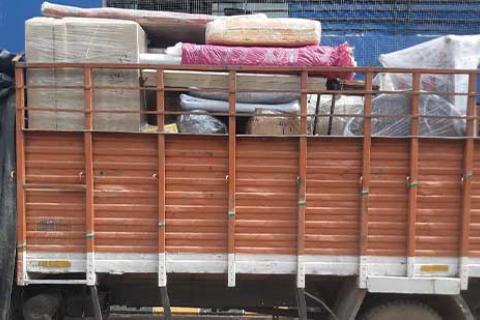 Ako Packers Movers Loading