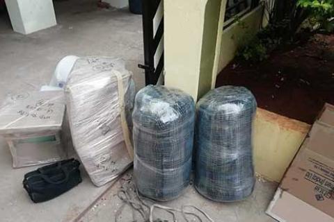 All-India-Cargo-Packers-Unloading.jpg