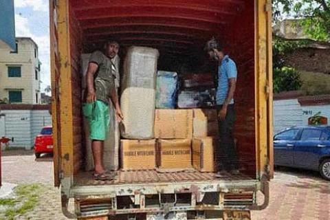 All India Packers Movers Loading