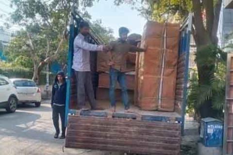 Allied-packers-and-movers-household-relocation