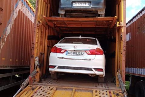 Alpine-packers-and-movers-car-relocation