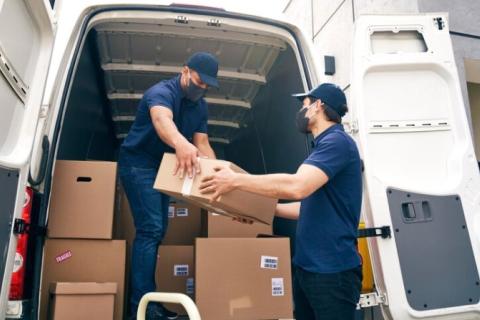 Ambe-packers-and-movers-loading
