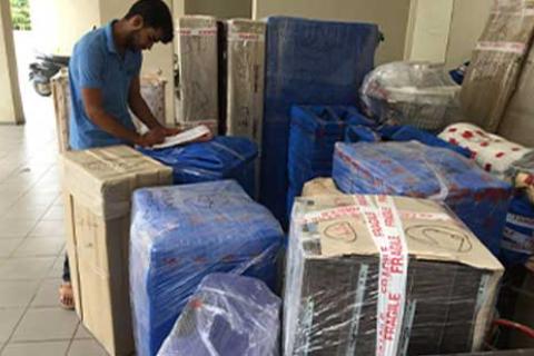 Amrit Packers Movers Packing2