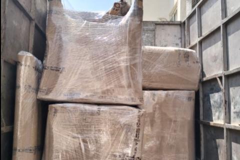 Ashirwadh-packers-and-movers-loading