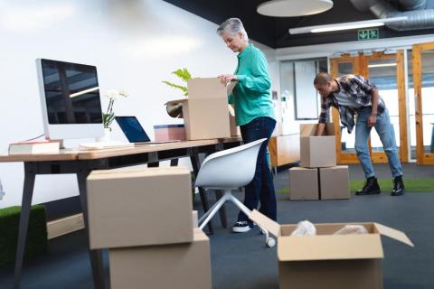 Ashok-packers-and-movers-office-relocation