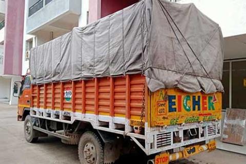 Blue-Fast-Packers-Movers-Transportation.jpg
