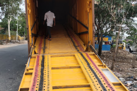 Brain-packers-and-movers-car-transportation