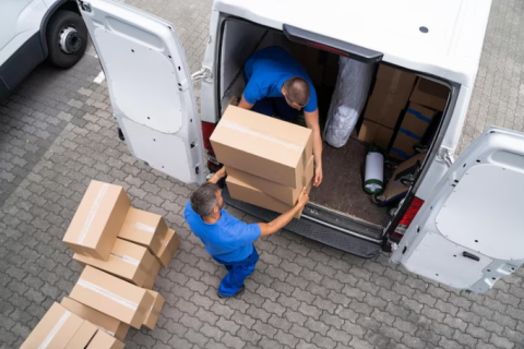 DS-packers-and-movers-Unloading