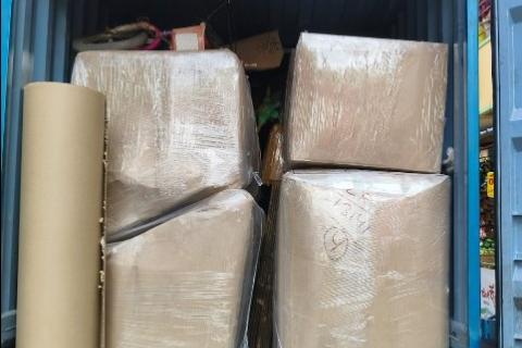 Defence-packers-and-movers-loading