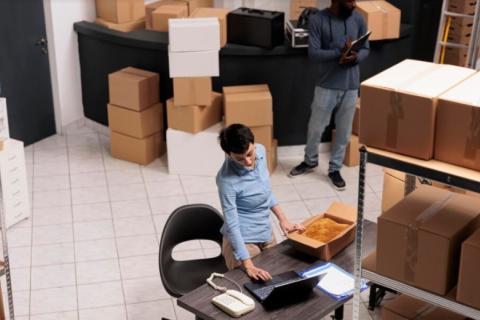 Delhi-cargo-packers-and-movers-office-shifting