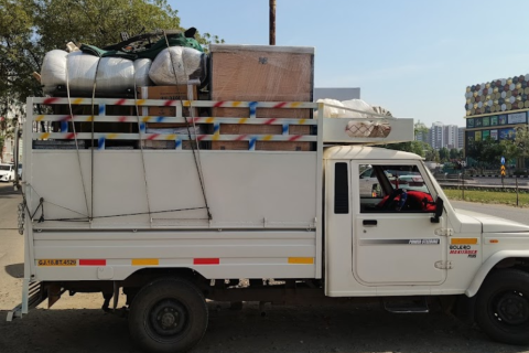 Devraj-Packers-and-Movers-transport-service