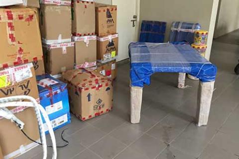 Disha Express Cargo Movers Packing