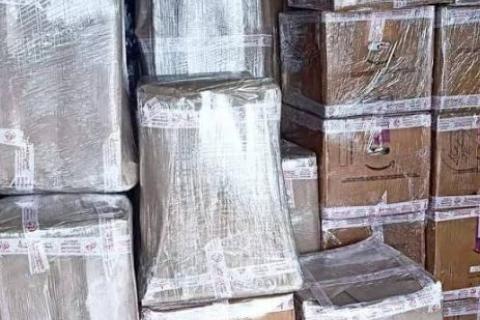 Dream-star-packers-and-movers-loading