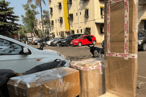 Emirates-Packers-and-Movers-Household-packing