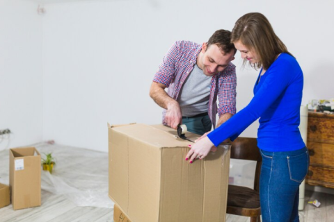 Excellent-packers-and-movers-packing