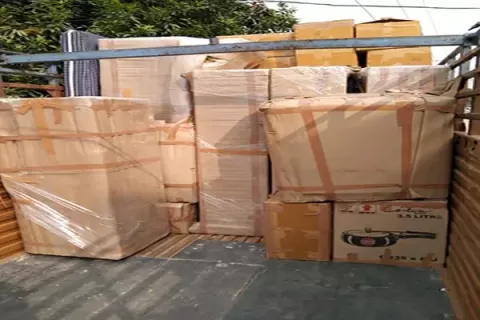 Expert-delivery-packers-and-movers-loading