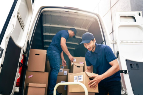 First-and-fast-packers-and-movers-unloading