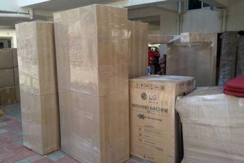 Five-star-packers-and-movers-packaging