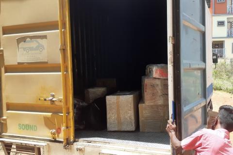 Fregro-packers-and-movers-household-loading