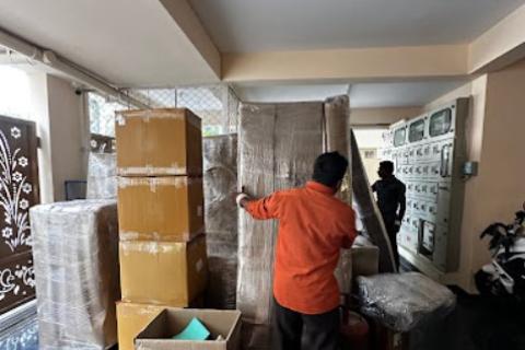 Ghar-Pe-Raho-packers-and-movers-household-shifting