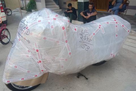 Globe-golden-packers-bike-relocation