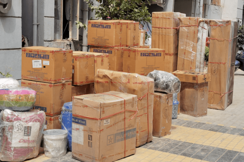 Golden-Cargo-Packers-and-Movers-Packing